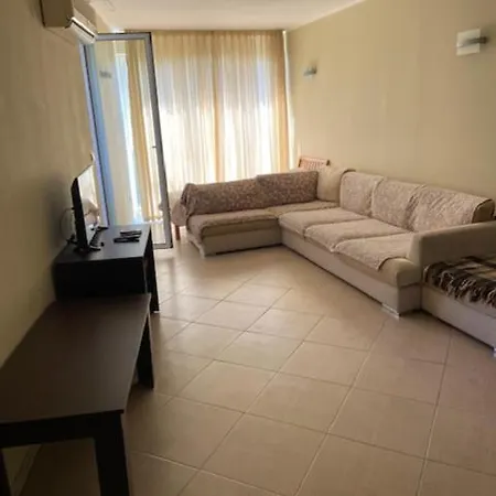 Nikea 8 Apartment *